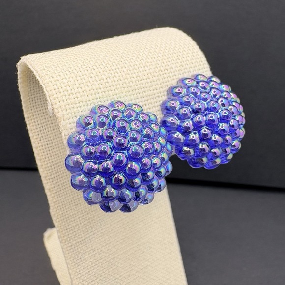 Vintage Avon Summer Berries Purple Blue Iridescent Acrylic Clip On Earrings 80s - Picture 1 of 5